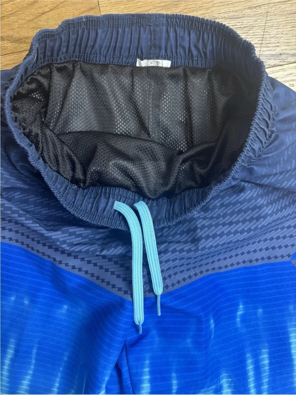 Under Armour Youth Multi Blue Swim Trunks Youth READ Description